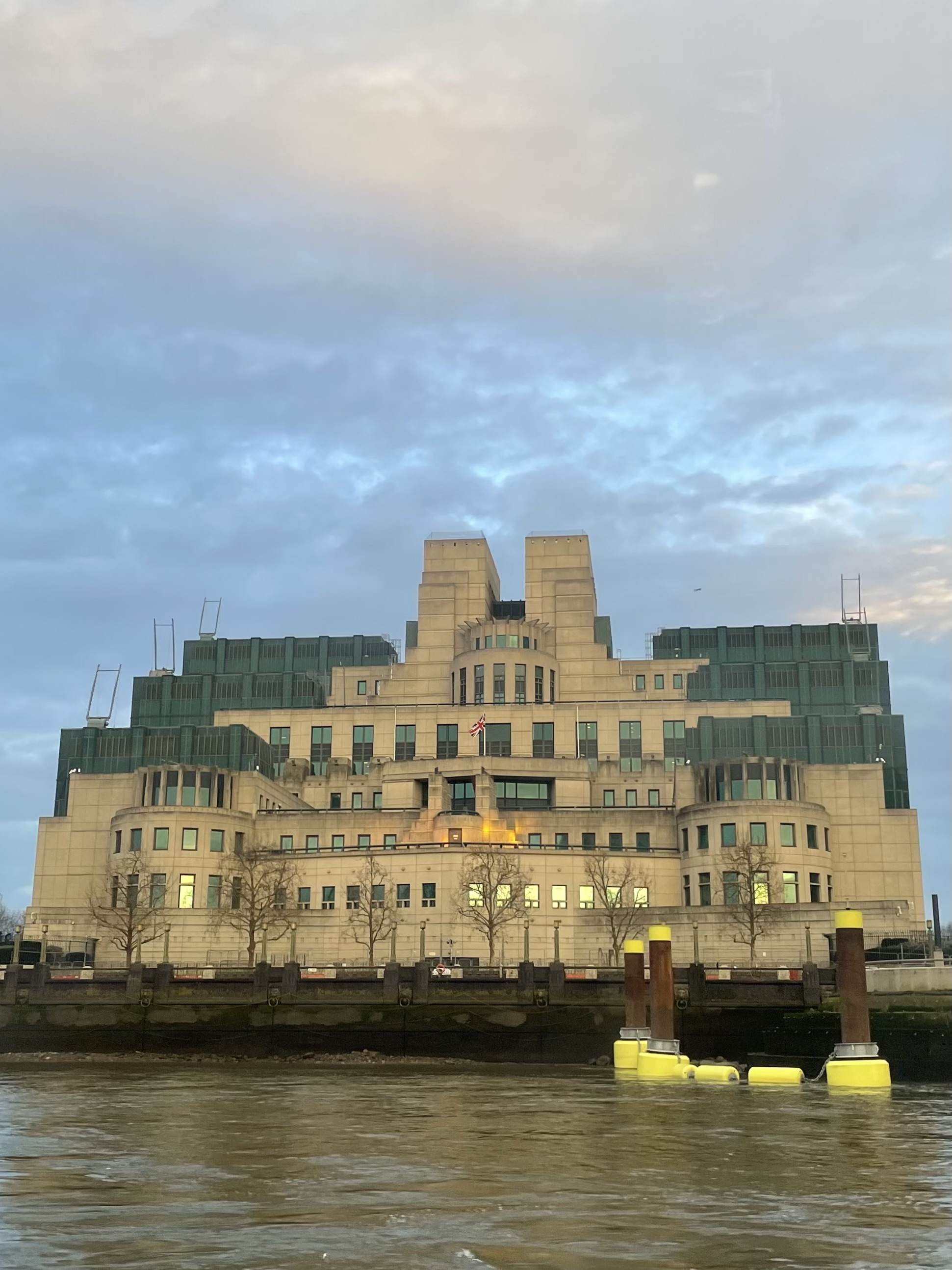 MI5